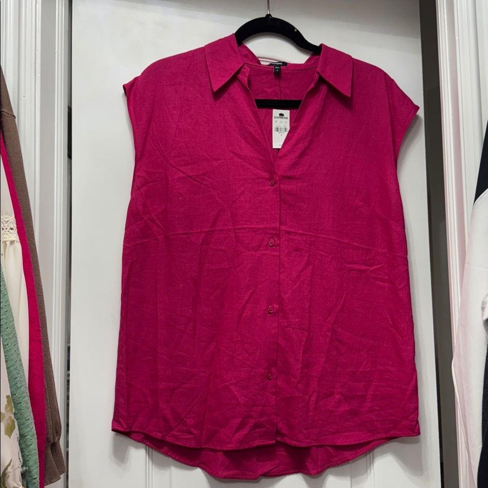 Express linen button down
